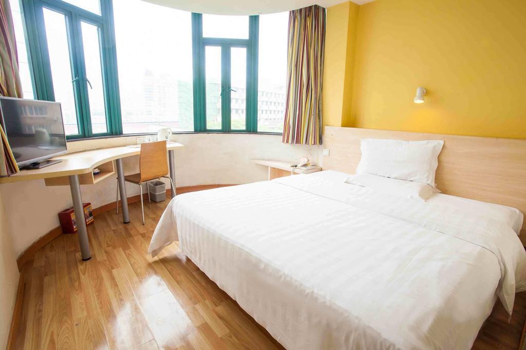7Days Inn Premium Fuzhou Tatou Road Camera foto